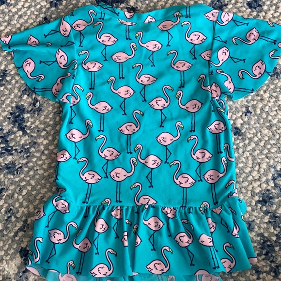 🌊Cat & Jack Girls Flamingo Rash Guard Top🌊 - Picture 4 of 6